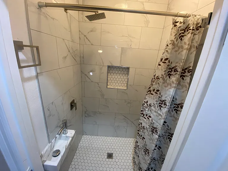 Lakeshore Dr — Photo 55
