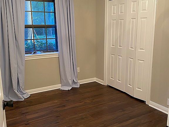2nd image of 350 Quail Creek Dr