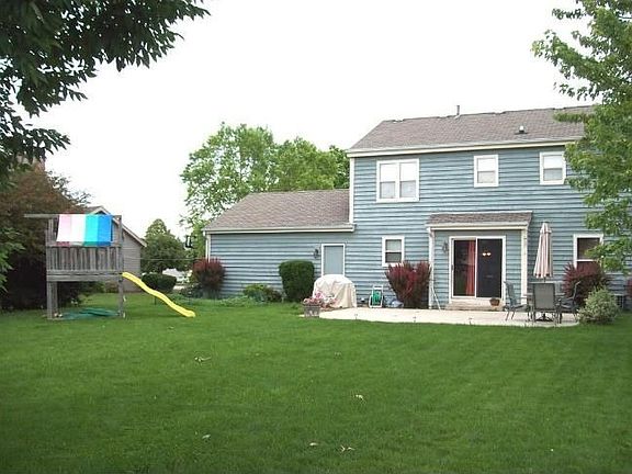 4th image of W204N17165 Jackson Dr