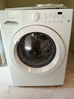 Rented by Prime Square Realty | media 42