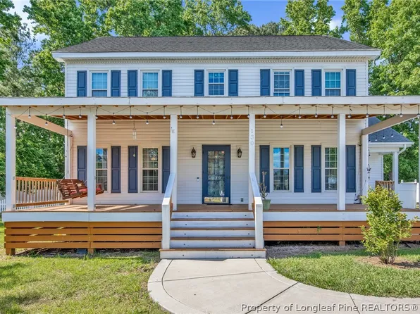 130 Red Robin Dr, Dunn, NC 28334