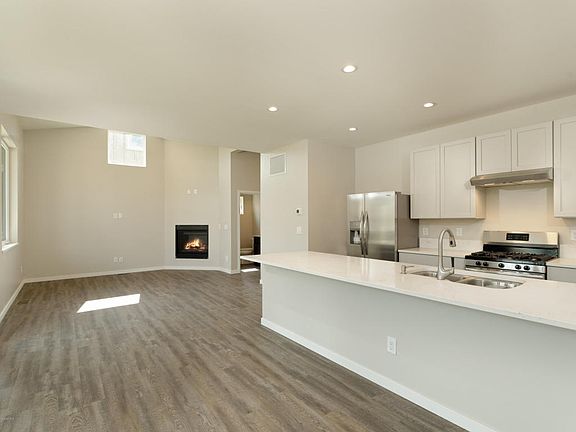 5th image of 125 Ash Ln