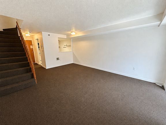 2nd image of 72 Euston Rd APT 302