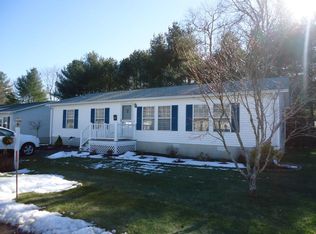 26 Trailwood Dr, Bridgewater, MA 02324