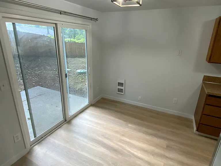 2027 Porta Ct NW — Photo 6