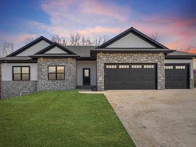 1133 Kona Cir, Coralville, IA, 52241