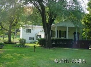 1000 E Dugan Hollow Rd, Madison, IN 47250