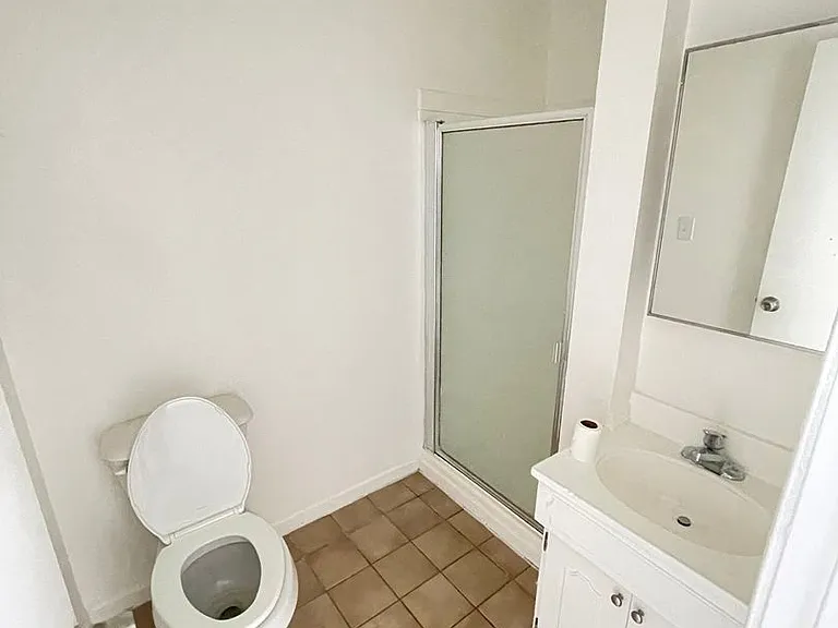 1316 S Catalina St — Photo 6
