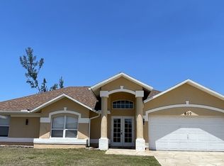 607 SW 26th Ter, Cape Coral, FL 33914