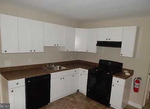 4th image of 32 Keswick Ave
