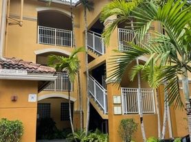 9645 NW 1st Ct, Hollywood, FL