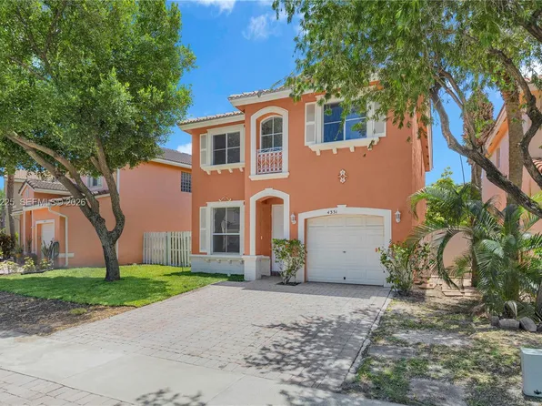 4331 Lake Tahoe Cir, West Palm Beach, FL 33409