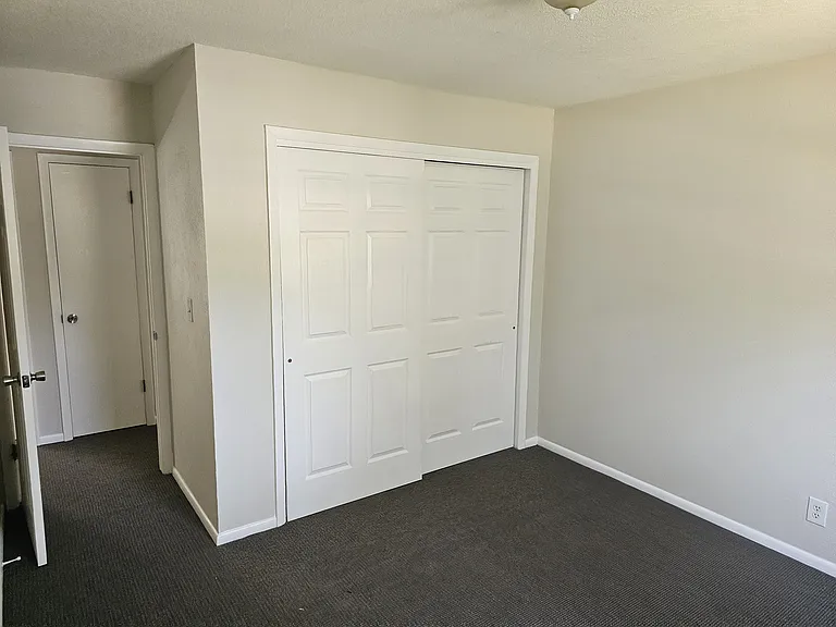 1137 S Bryan Ave — Photo 8