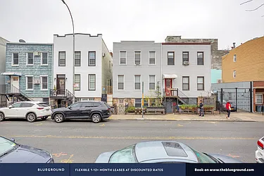 Rented by The Blueground