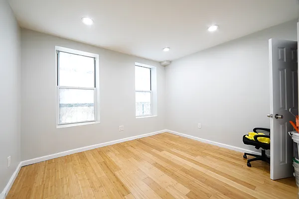 Sold by Keystone Realty USA Corp | media 3