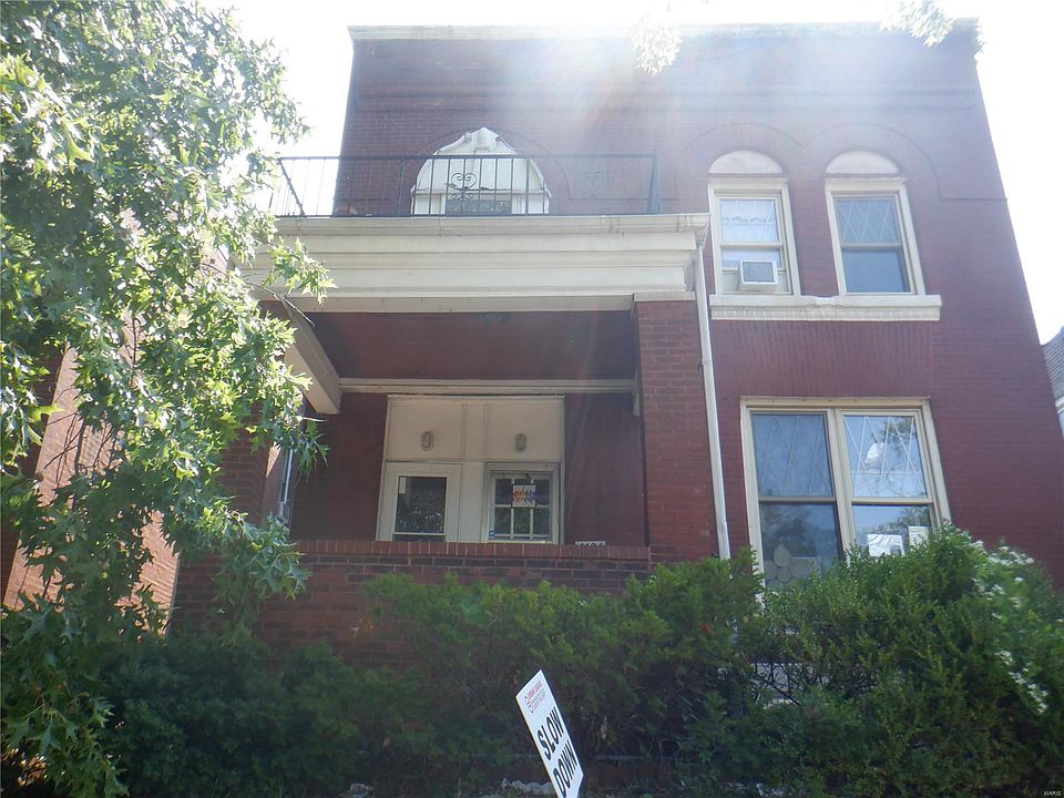 1st image of 4424 S Grand Blvd