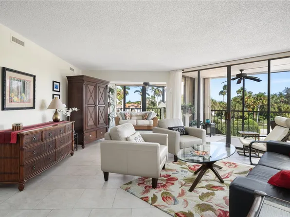 1825 Mooringline Dr APT 2F, Vero Beach, FL 32963