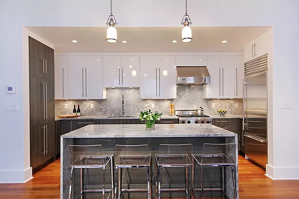 Sold by Corcoran | media 2