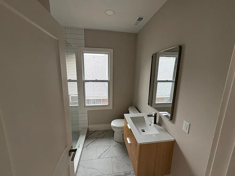 7436 Oakland St — Photo 13
