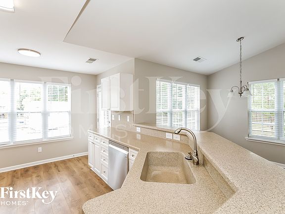 5th image of 13904 Ballyshannon Ln