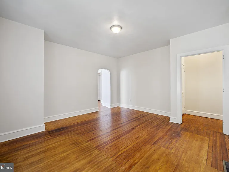 34 S Woodland Ave #36 — Photo 3