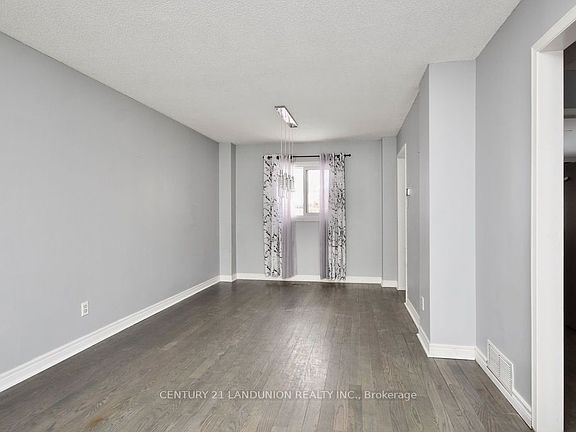 2nd image of 6 Milne Ct
