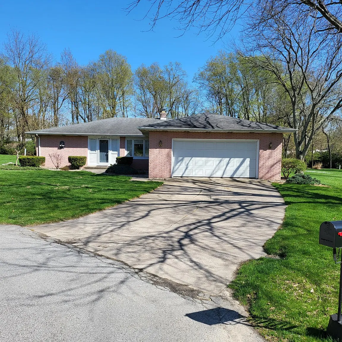 2396 W Pepperidge Ct photo 1