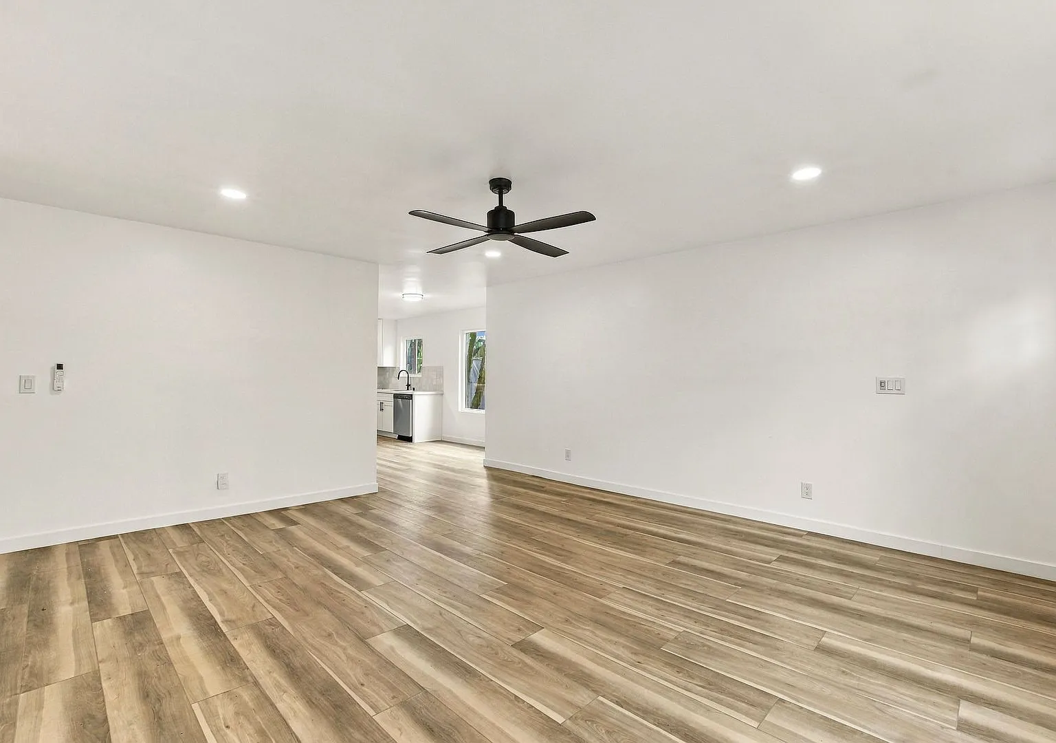 Teresita 4-Plex — Photo 3