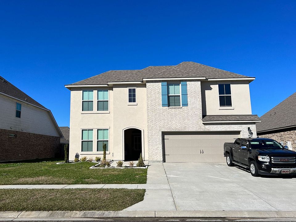 1st image of 40136 Reese Ln