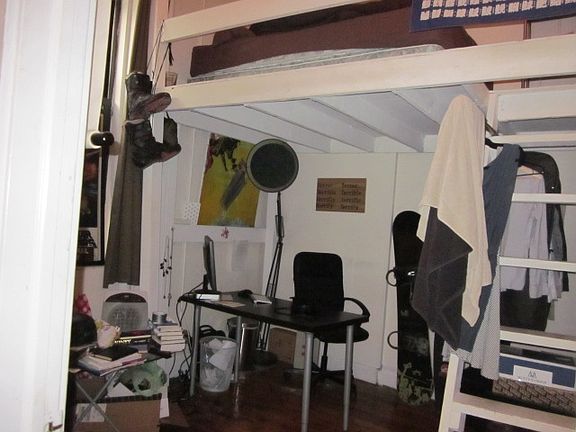 3rd image of 128 Meserole St APT 1