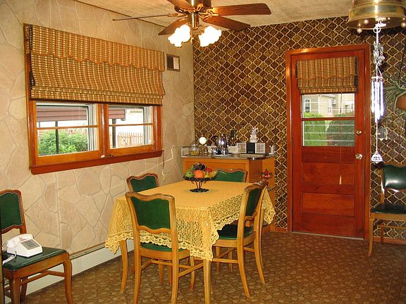 Separate Eating Area