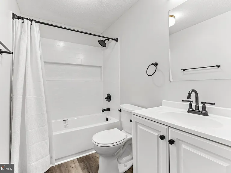 1232 Quaker Ridge Dr — Photo 20