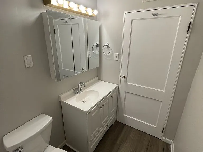 3449 S Kansas Ave — Photo 18