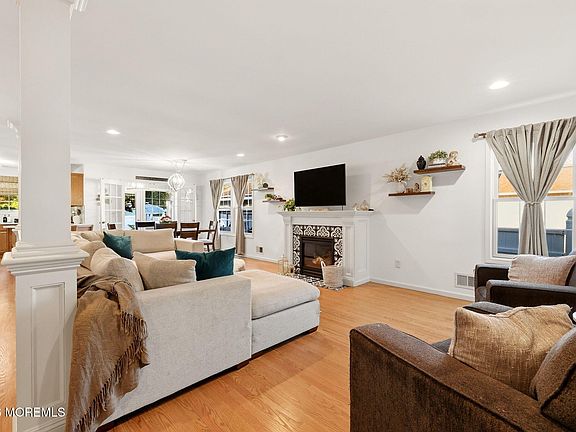 4th image of 2 Lester Place