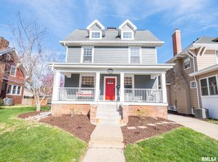 1210 N Institute Pl, Peoria, IL