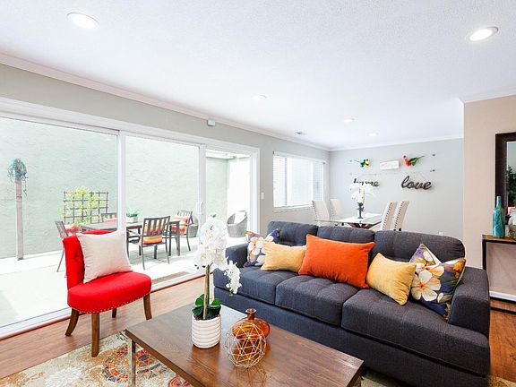 3rd image of 1335 Star Bush Ln