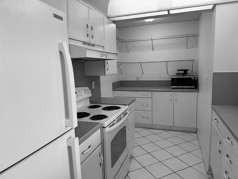 777 S Federal Hwy #16 — Photo 7