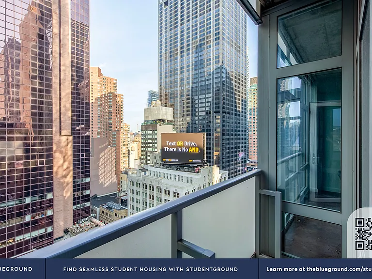 1600 Broadway #19B — Photo 6