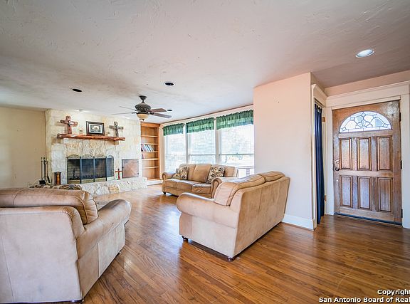 5th image of 4346 County Road 541