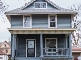 608 E Chestnut St, Bloomington, IL