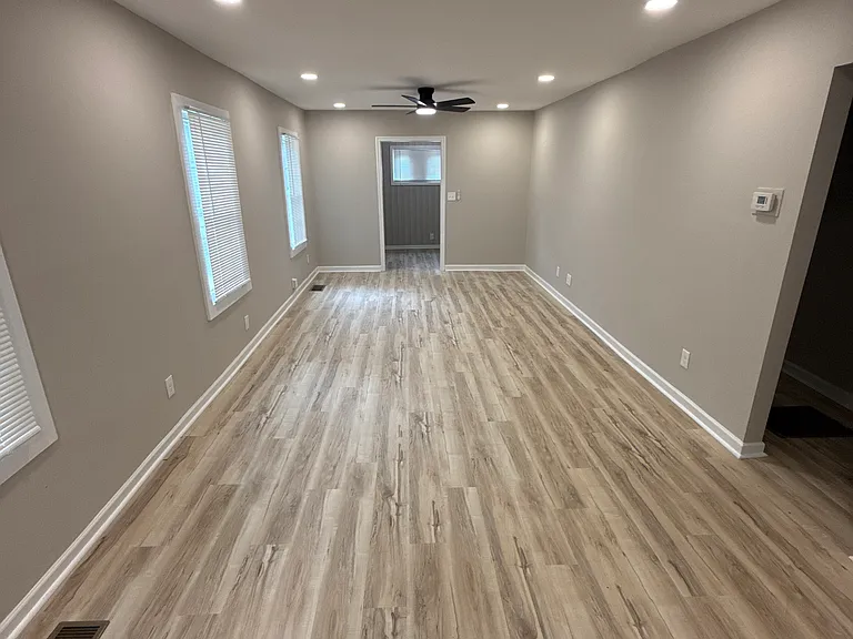 2239 Carey Dr SE — Photo 4