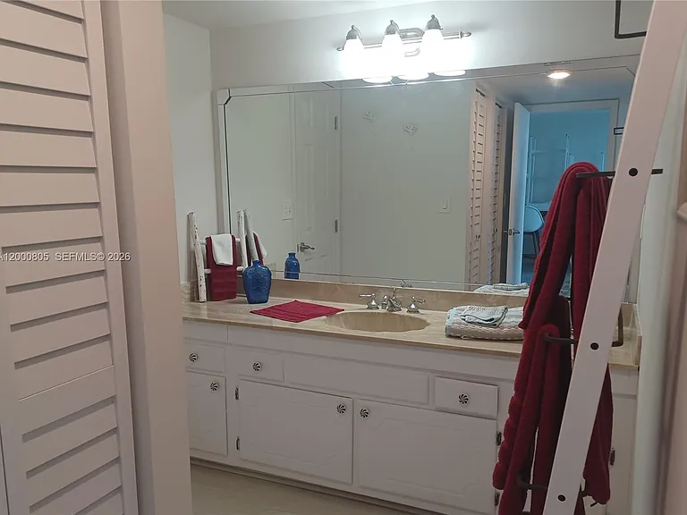 9900 S Ocean Dr #106 — Photo 14