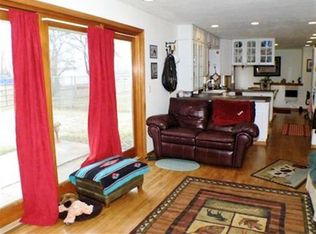 10650 Cemetery Rd, Pecatonica, IL 61063