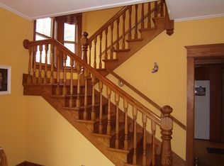 24 Kensington Rd, Glens Falls, NY 12801