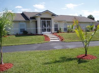 160 21st St SW, Naples, FL 34117