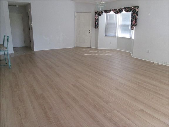 3rd image of 645 McDaniel St