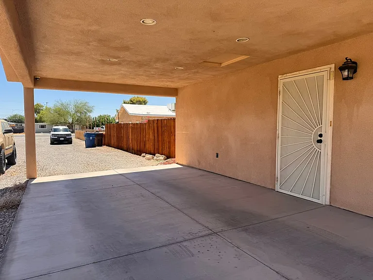 1213 S Paloverde Studio — Photo 9