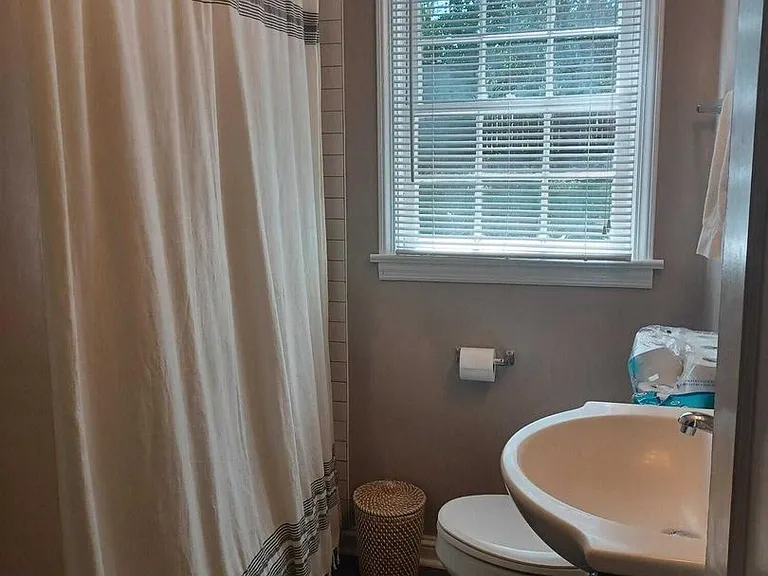 706 Van Buren Rd — Photo 11