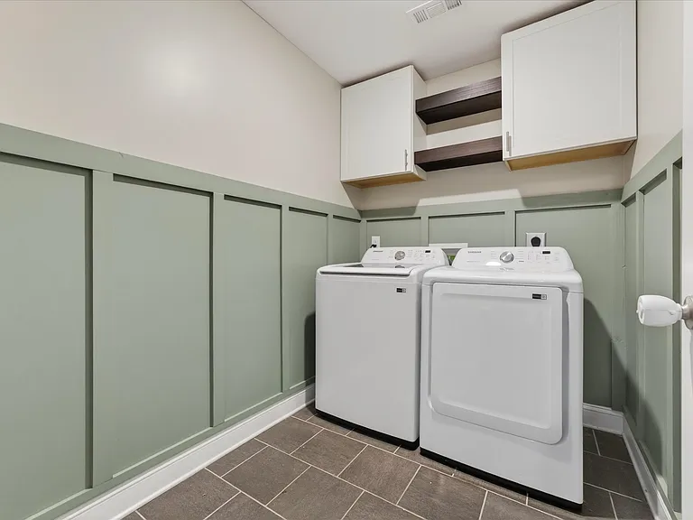 1044 Charles Thomas Dr — Photo 20