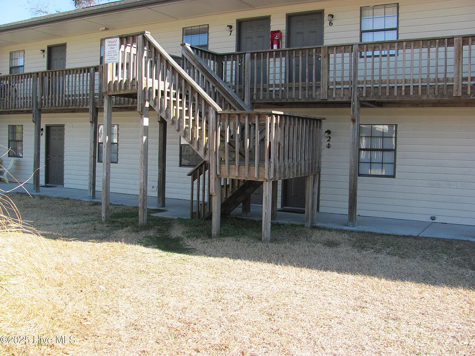 2nd image of 3821 Symi Cir APT 6